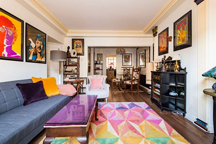 2 Bedroom Flat To Rent In Bourdon Street, Mayfair, W1K
