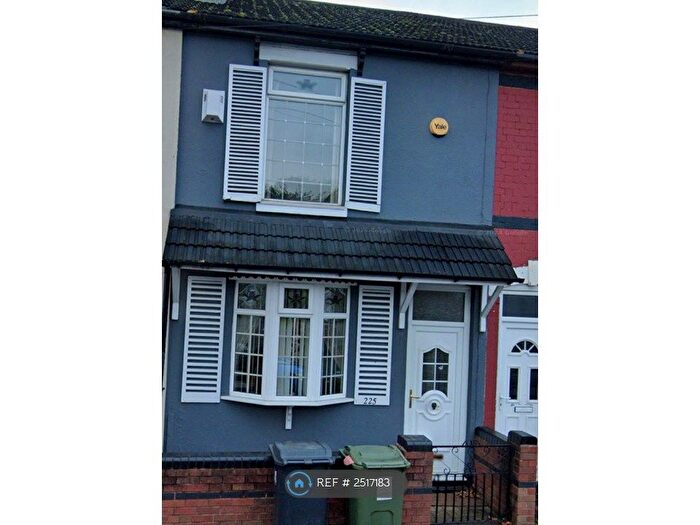 3 Bedroom Terraced House To Rent In Cannock Road, Wolverhampton, WV10