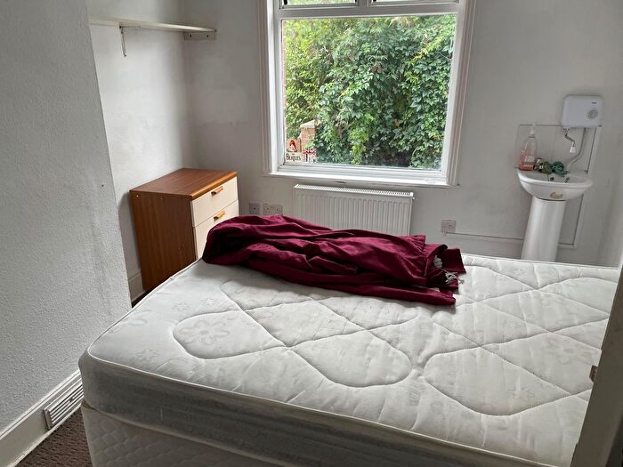 8 Bedroom Semi-Detached House To Rent In Hollingdean Terrace, Brighton, BN1