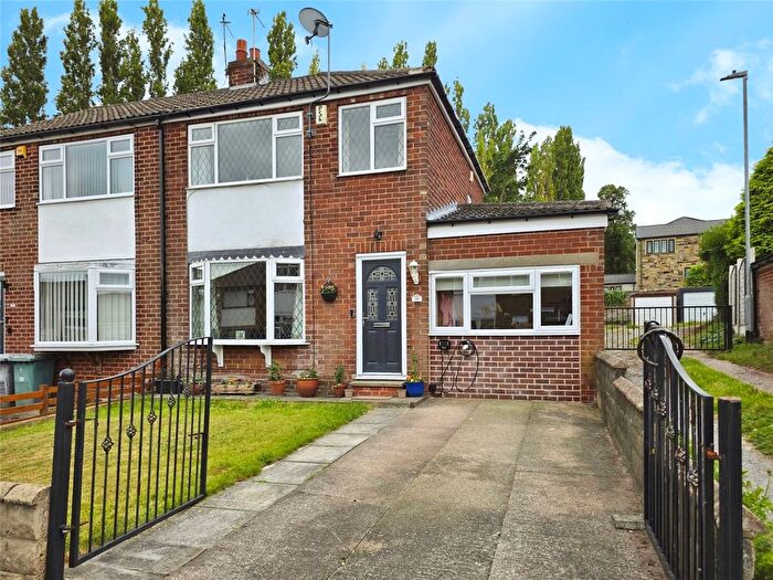 3 Bedroom End Terrace House For Sale In Smithies Moor Rise, Batley, West Yorkshire, WF17