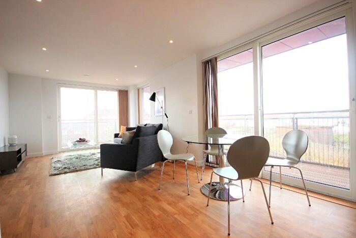 2 Bedroom Flat To Rent In Station House, Carriage Way, London, SE8