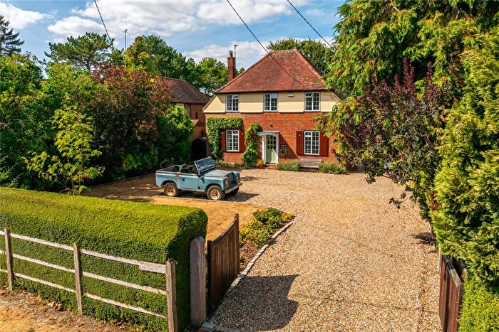 4 Bedroom Detached House For Sale In Aylesbury Road, Princes Risborough, Buckinghamshire, HP27