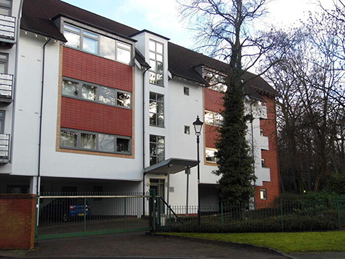 2 Bedroom Flat To Rent In Woodbrook Grove, Bournville, Birmingham, B31