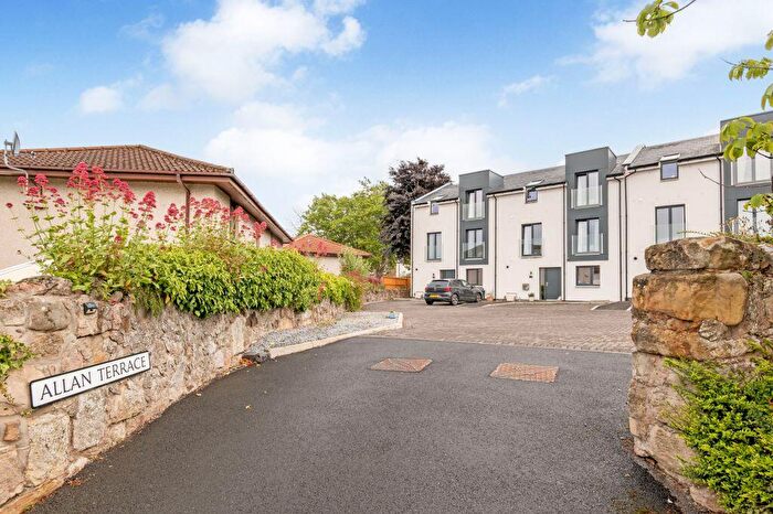 5 Bedroom Terraced House For Sale In Allan Terrace, Monktonhall, Musselburgh, East Lothian, EH21