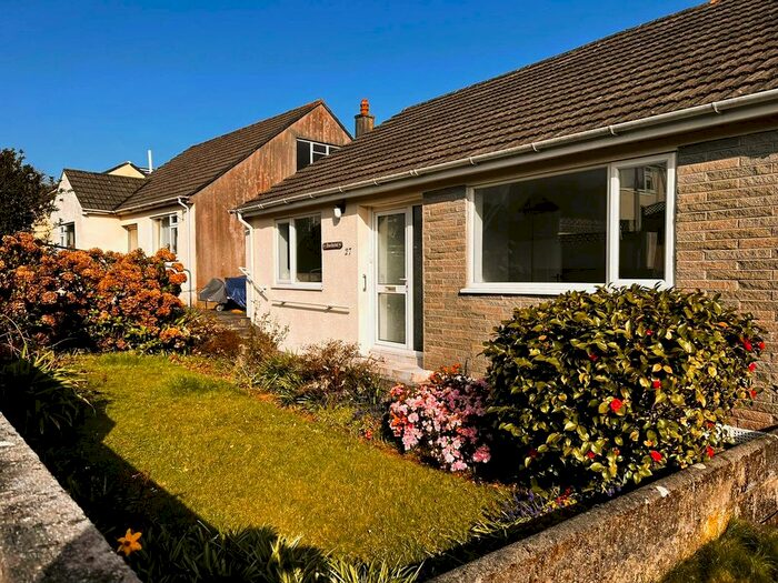 2 Bedroom Semi-Detached Bungalow To Rent In Clear View, Saltash, PL12