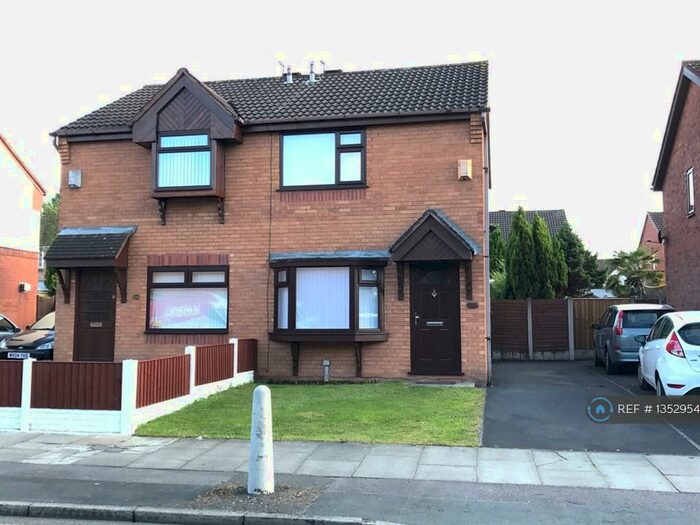 2 Bedroom Semi-Detached House To Rent In The Marian Way, Liverpool, L30