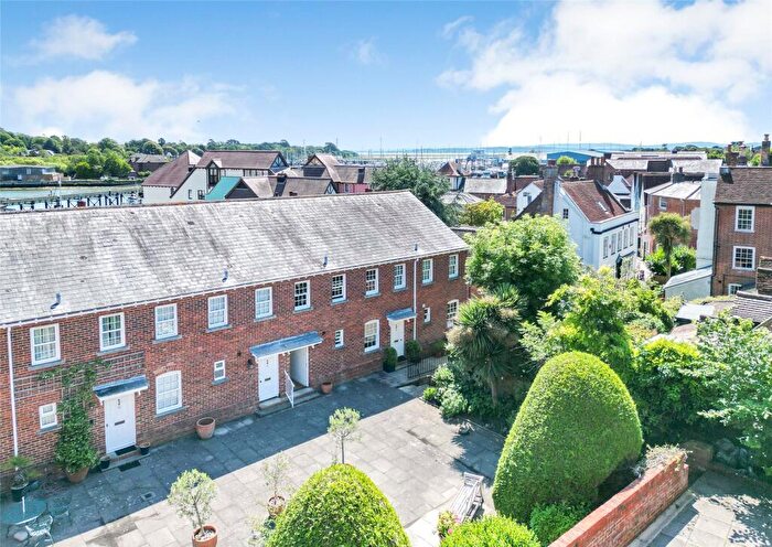 3 Bedroom Terraced House For Sale In Trafalgar Place, Lymington, Hampshire, SO41