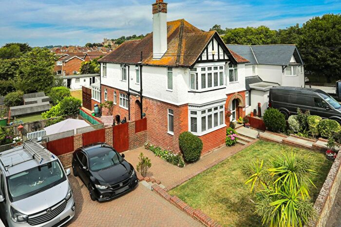 5 Bedroom Detached House For Sale In Twiss Road, Hythe, Kent, CT21