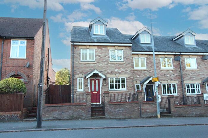 4 Bedroom House To Rent In Church Street, Leighton Buzzard, LU7