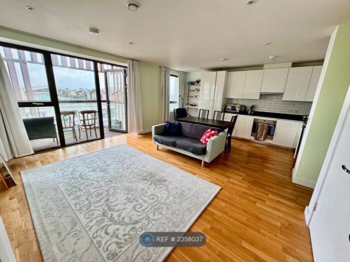 1 Bedroom Flat To Rent In Asterid Heights, London, E20