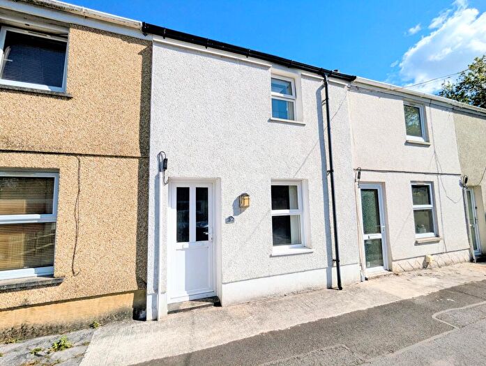 2 Bedroom Terraced House For Sale In Gwendraeth Row, Pontyberem, Llanelli, Carmarthenshire., SA15