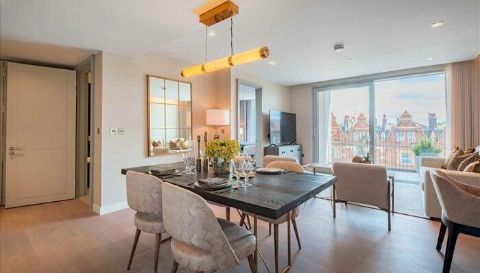 1 Bedroom Flat To Rent In Garrett Mansions, Edgware Road, London, W2