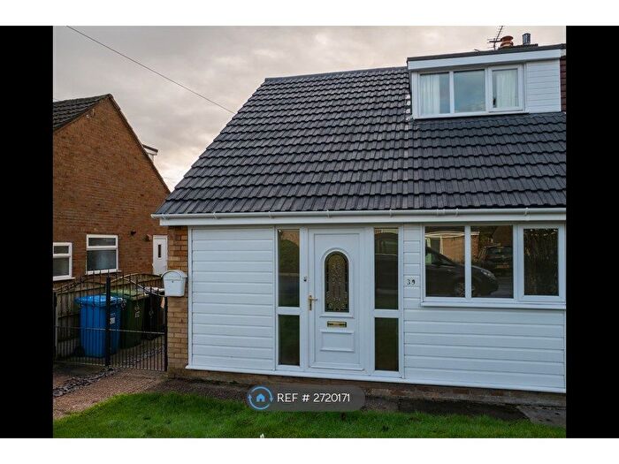 3 Bedroom Semi-Detached House To Rent In Browmere Drive, Croft, Warrington, WA3