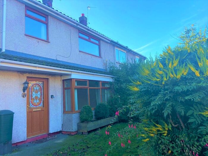 3 Bedroom Semi-Detached House To Rent In Dinmor Road, Wythenshawe, Manchester M22