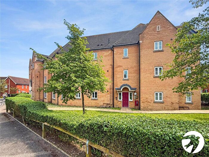 1 Bedroom Flat To Rent In The Chimes, Hoo, Rochester, Kent, ME3
