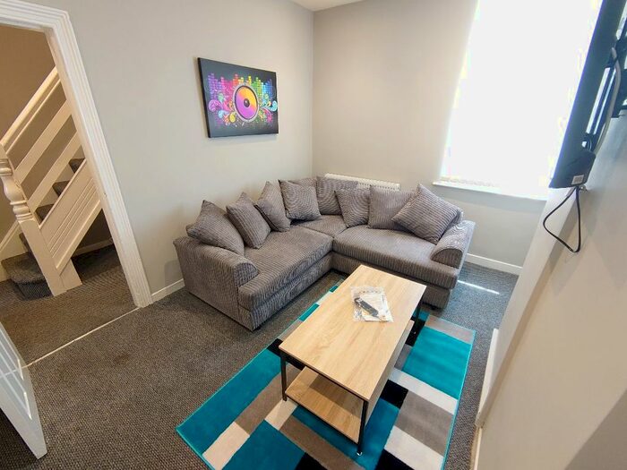 4 Bedroom Terraced House To Rent In Cotswold Street, Liverpool, L7