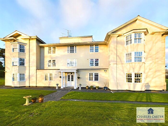 2 Bedroom Flat To Rent In The Firs, Whittington, Worcester, WR5