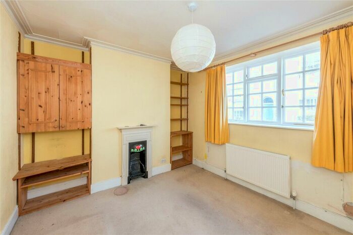 3 Bedroom Terraced House For Sale In Tidy Street, Brighton, East Sussex, BN1
