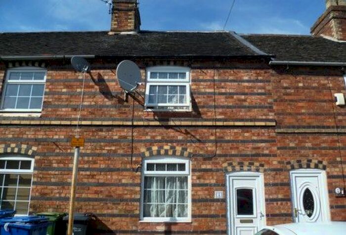 2 Bedroom Town House To Rent In School Street, Tamworth, B77