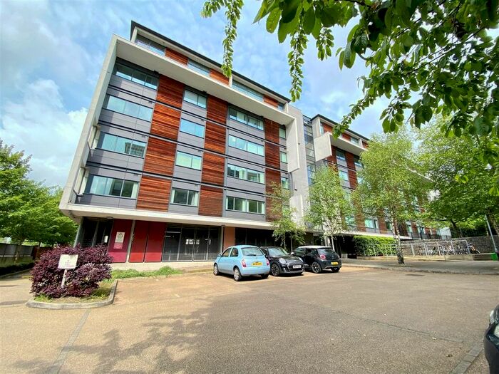 1 Bedroom Flat To Rent In Lexington Court, Broadway, Salford, M50