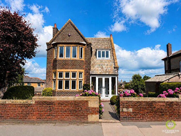 3 Bedroom Detached House For Sale In Burnley Road, Accrington, BB5