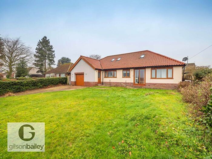 4 Bedroom Detached Bungalow For Sale In Pyebush Lane, Acle, NR13