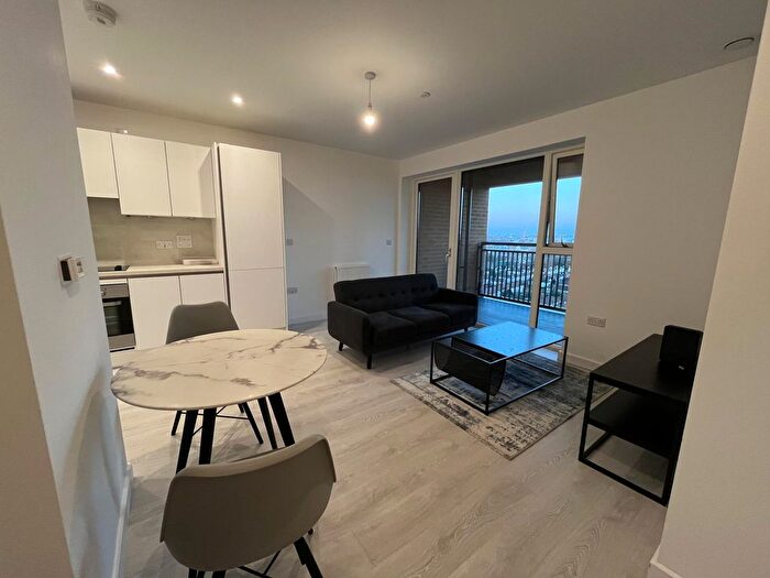 1 Bedroom Flat To Rent In Tabbard Apartments, East Acton Lane, Acton, W3