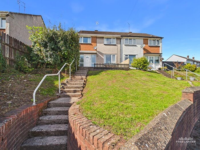 3 Bedroom Semi-Detached House For Sale In Elan Close, Bettws, Newport, NP20