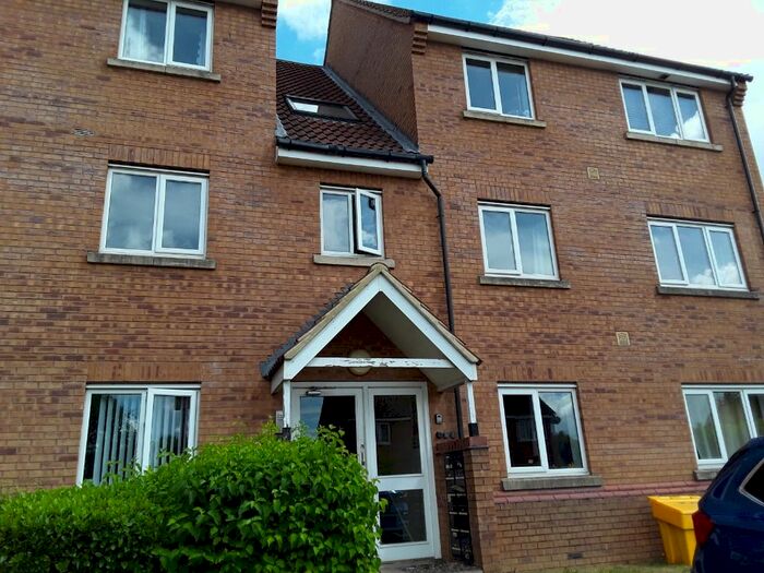 2 Bedroom Flat To Rent In Creswell Place, Cawston, CV22