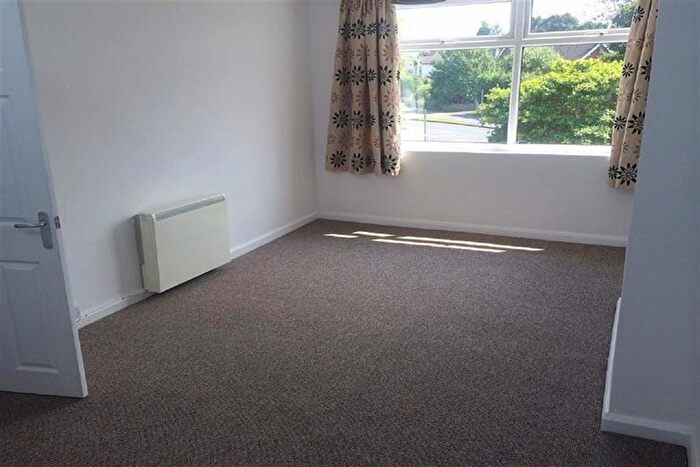 2 Bedroom Flat To Rent In Dorchester Parade, Hazel Grove, Stockport, SK7