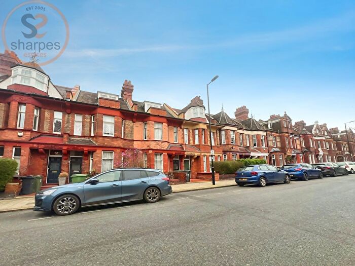 2 Bedroom Flat To Rent In Barcombe Avenue, Streatham, London, SW2