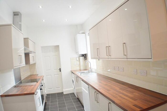 4 Bedroom Detached House To Rent In Cloister Street, Nottingham, NG7
