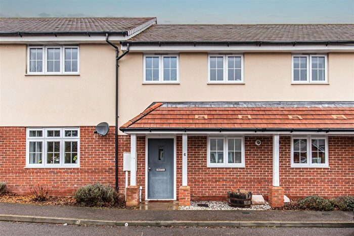2 Bedroom Terraced House For Sale In Russet Grove, Horam, TN21