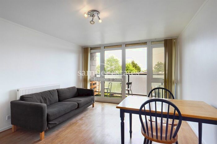 1 Bedroom Flat To Rent In Prague Place, Brixton, SW2