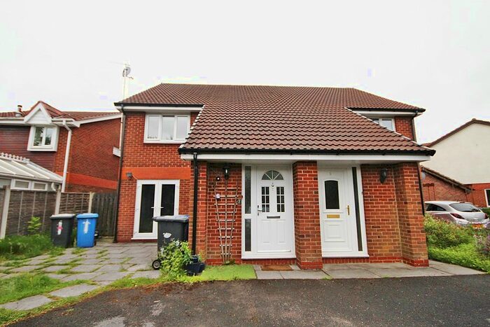 2 Bedroom Flat To Rent In Killingworth Lane, Birchwood, Warrington, WA3