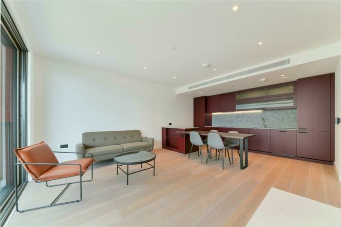 1 Bedroom Apartment To Rent In The Modern, Embassy Gardens, London, SW11