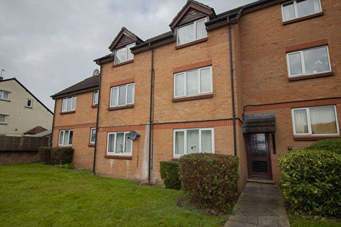 1 Bedroom Flat To Rent In Malthouse Court, Frome, BA11