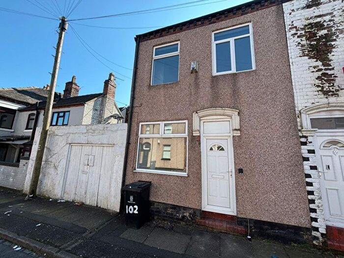2 Bedroom Terraced House To Rent In Upper Hillchurch Street, Stoke-On-Trent, ST1
