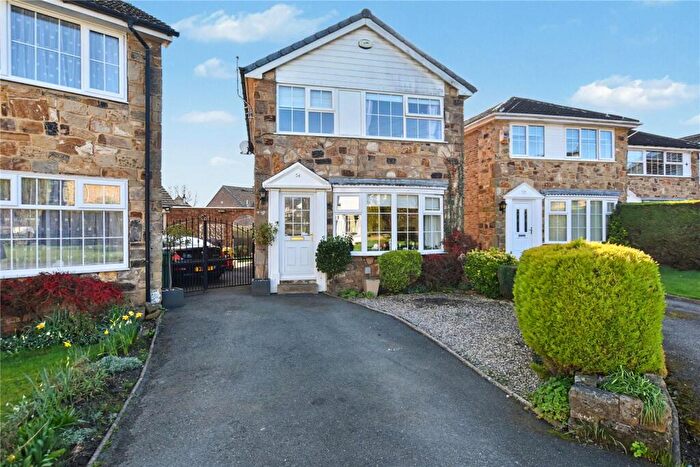 3 Bedroom Detached House For Sale In Abbey Court, Horsforth, Leeds, LS18