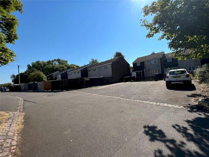 1 Bedroom Maisonette To Rent In Cornfield, Wolverhampton, West Midlands, WV8