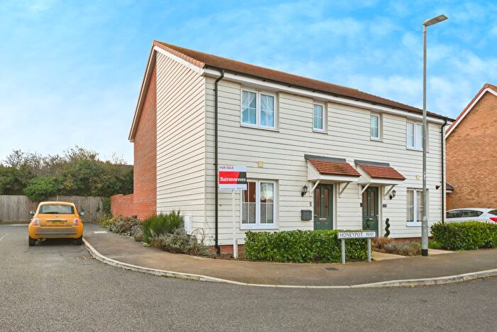 3 Bedroom Semi-Detached House For Sale In Honeypot Way, Walton On The Naze, Essex, CO14