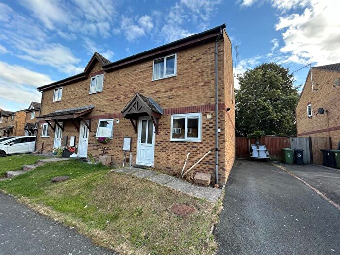 2 Bedroom End Of Terrace House For Sale In Middlemarsh, Leominster, HR6