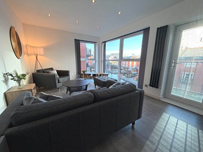 2 Bedroom Apartment To Rent In Quantum, Chapeltown Street, M1
