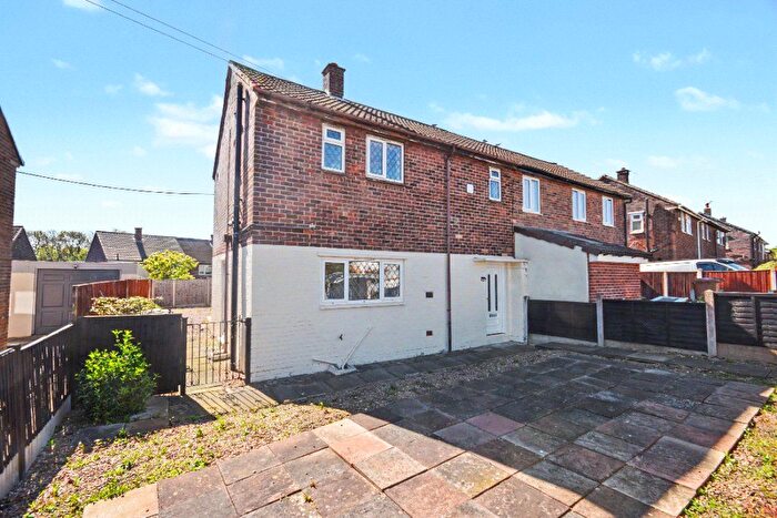 2 Bedroom Semi-Detached House For Sale In Hendal Lane, Wakefield, West Yorkshire, WF2