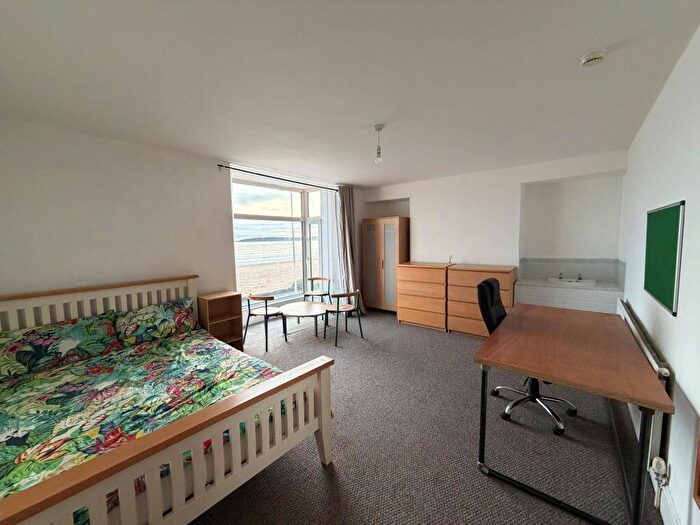 1 Bedroom Flat To Rent In Oystermouth Road, Swansea, SA1