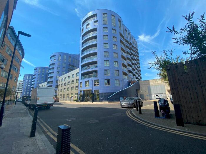 1 Bedroom Flat To Rent In Queensland Road, London, N7