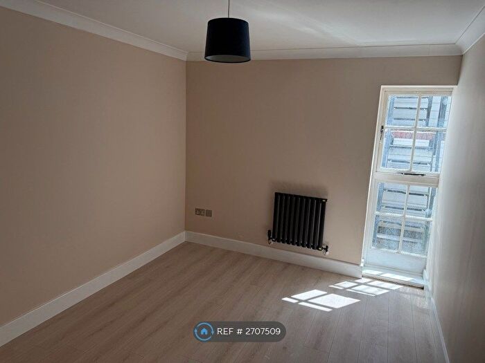 3 Bedroom Maisonette To Rent In Landau House, Keston, BR2