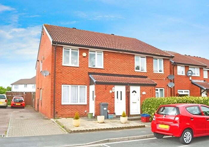 Property To Rent In Thatchers Way, Isleworth, TW7