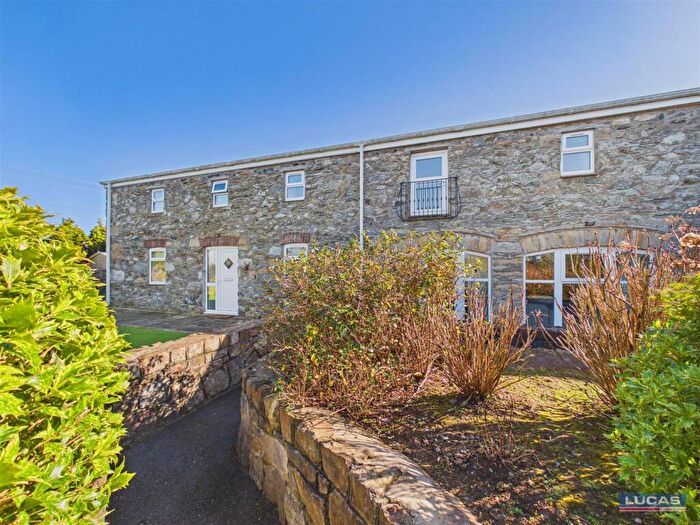 4 Bedroom Barn Conversion For Sale In Bryn Gof, Star, Star, LL61