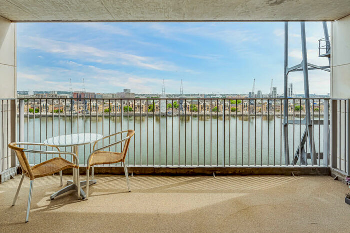 2 Bedroom Apartment To Rent In Capital East Apartments, Western Gateway, E16